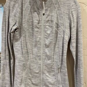 Lululemon Women's Heathered Gray Define Jacket
$OBO